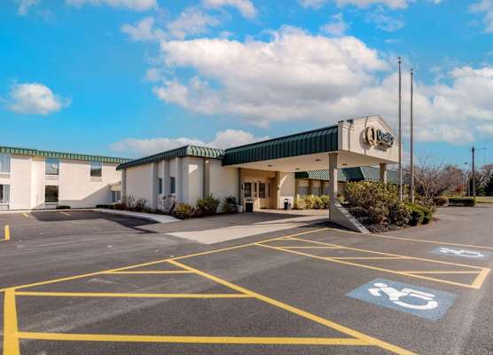 Quality Inn & Suites New Hartford - Utica 1