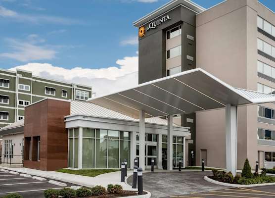 La Quinta by Wyndham Virginia Beach 1