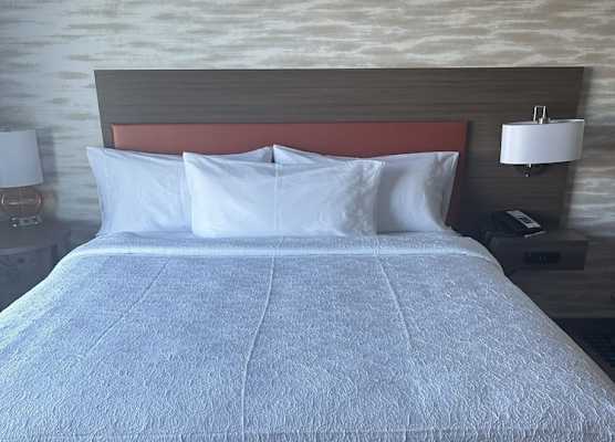Home2 Suites By Hilton Racine 1