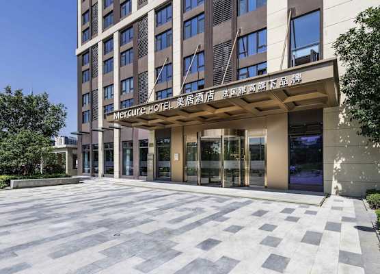 Mercure Shanghai Jiuting 1