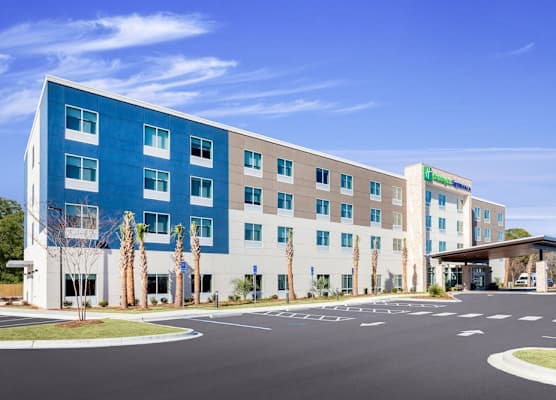 Holiday Inn Express & Suites NICEVILLE - EGLIN AREA by IHG 1