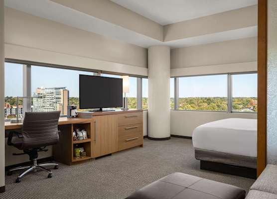 Hyatt Place Iowa City Downtown 1