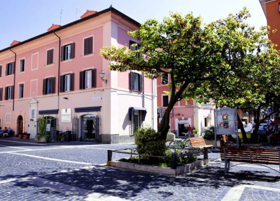 B&B Piazza Fratti 1