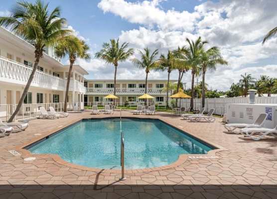 Downtown Hollywood Gardens Inn & Suites 1