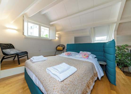 Mercadores Apartment by Amber Star Rent 1