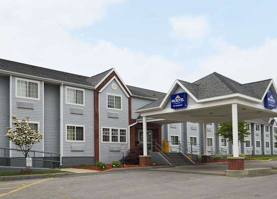 Microtel Inn & Suites by Wyndham Syracuse Baldwinsville 1