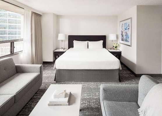 Chelsea Hotel Toronto 1