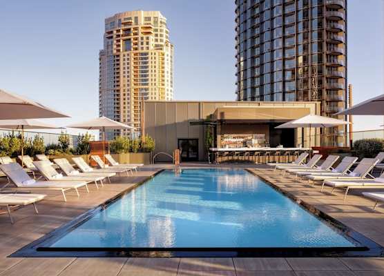 Fairmont Century Plaza Gold Experience 1