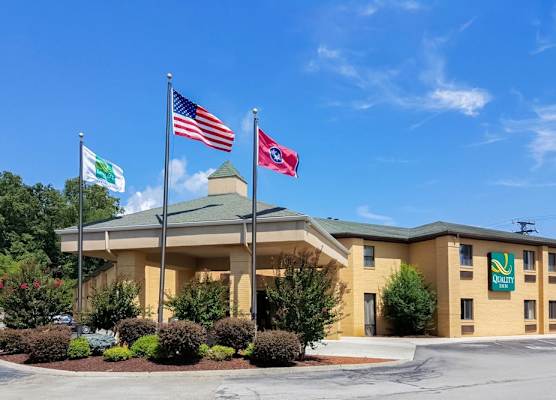 Quality Inn Clinton-Knoxville North 1