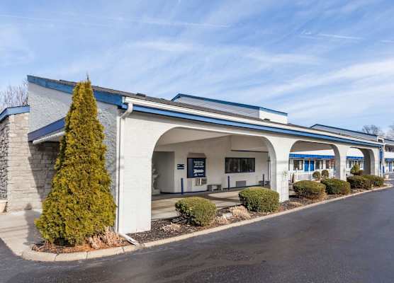 Days Inn by Wyndham Kent - Akron 1
