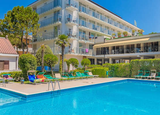 Marina Palace Hotel 4 stelle S 1