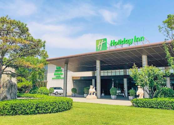 Holiday Inn Beijing Shijingshan Parkview by IHG 1