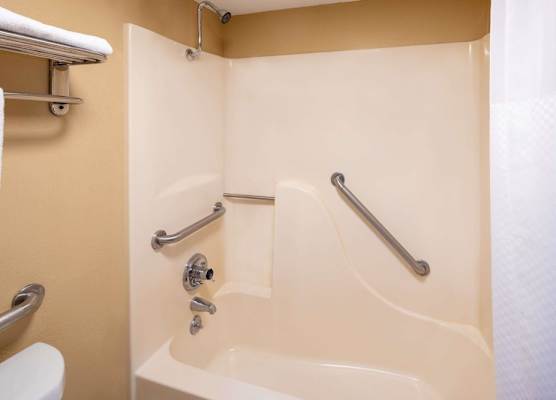 Days Inn by Wyndham Tupelo 1
