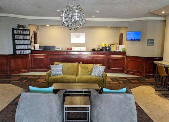 Foxwood Inn & Suites 1