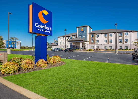 Comfort Inn & Suites Cave City 1