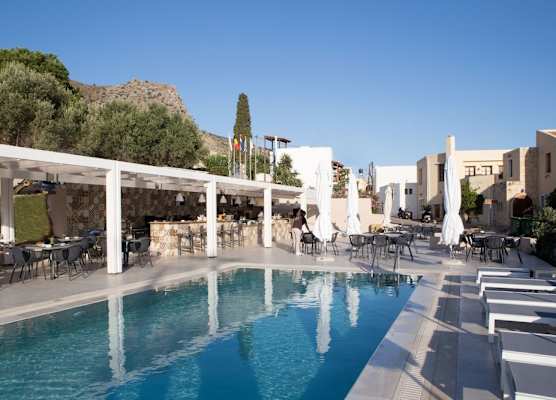 Sundance Apartments & Suites 1
