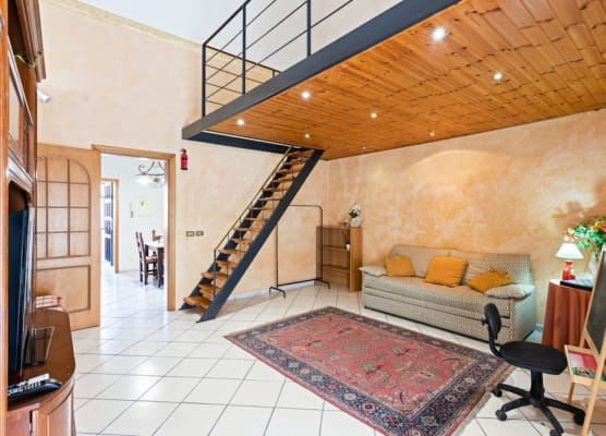GuestHost - Castello Ursino Balcony Apartment x5 1