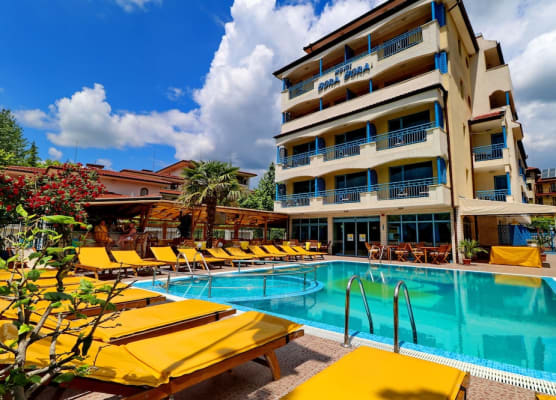 Bora Bora Hotel 1