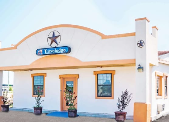 Travelodge by Wyndham Temple 1