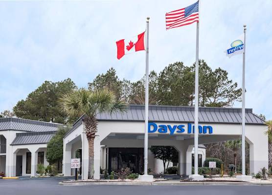 Days Inn by Wyndham Walterboro 1