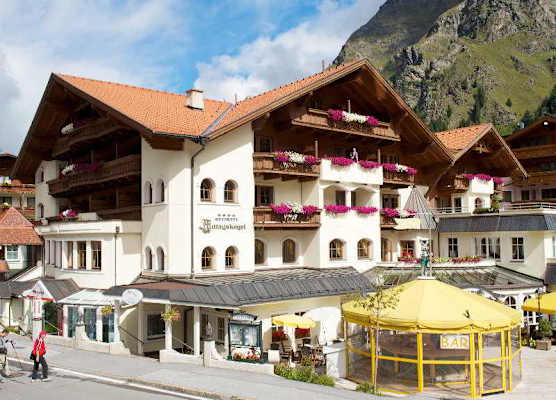 Hotel Mittagskogel Pitztal 1