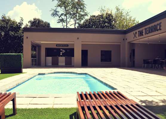 Palm Swift Luxury Accommodation 1