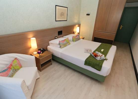 Hotel Forum 1