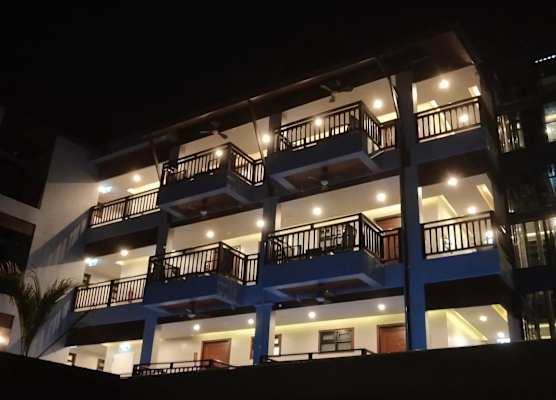 Hotel De Sripoom 1