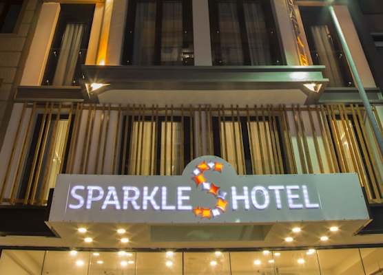 Sparkle Hotel 1