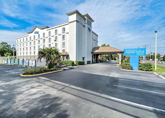 Sonesta Essential Orlando Airport 1