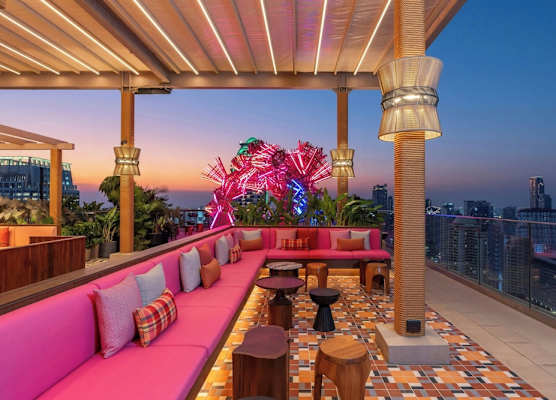 Moxy Bangkok Ratchaprasong 1