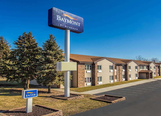 Baymont by Wyndham Joliet 1
