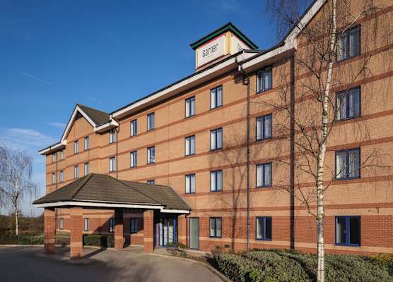 Garner Hotel Chesterfield North by IHG 1