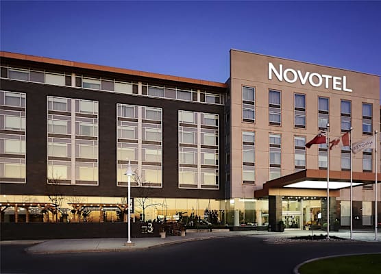 Novotel Toronto Vaughan Centre 1