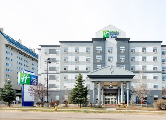 Holiday Inn Express & Suites EDMONTON SOUTH by IHG 1