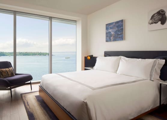 Thompson Seattle, by Hyatt 1