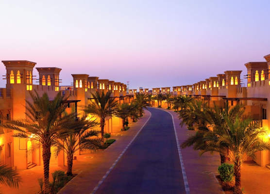 Al Hamra Village Hotel 1