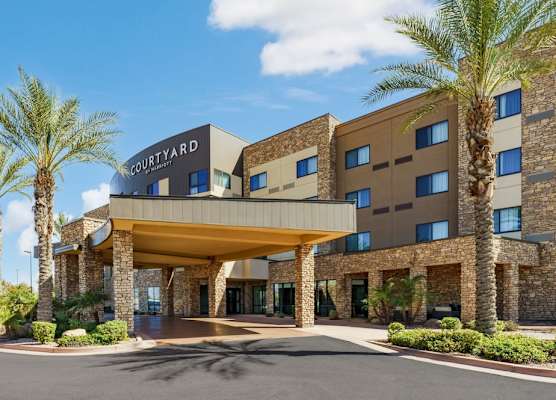Courtyard by Marriott Phoenix Mesa Gateway Airport 1