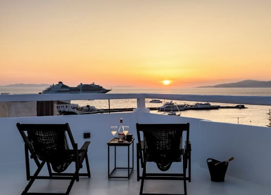She Mykonos - The Residency 1