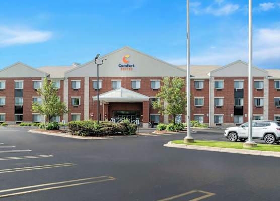 Comfort Suites Southfield/Detroit 1