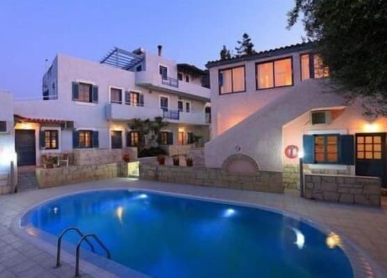 Stelva Villas 1