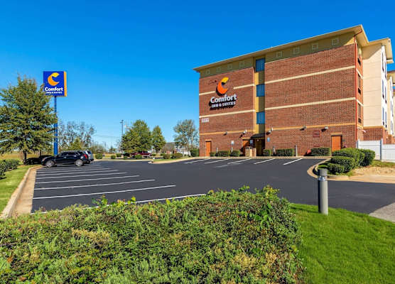 Comfort Inn & Suites Montgomery Eastchase 1