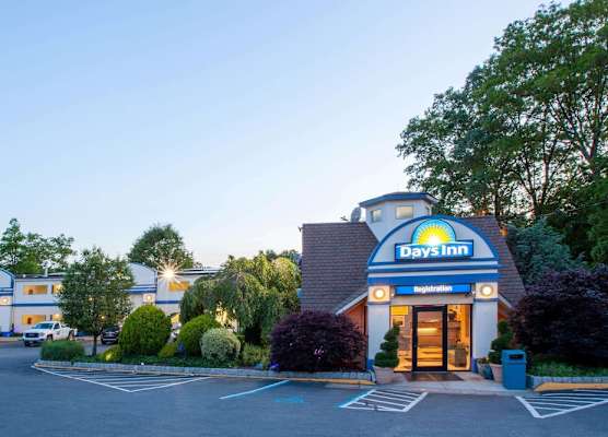 Days Inn by Wyndham Nanuet / Spring Valley 1