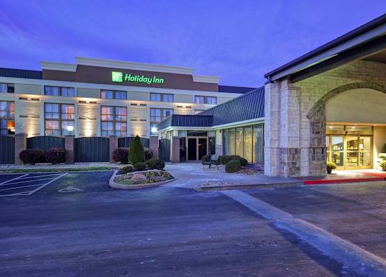 Holiday Inn CINCINNATI-RIVERFRONT by IHG 1