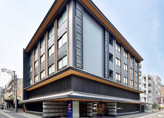Comfort Inn Kyoto Shijokarasuma 1