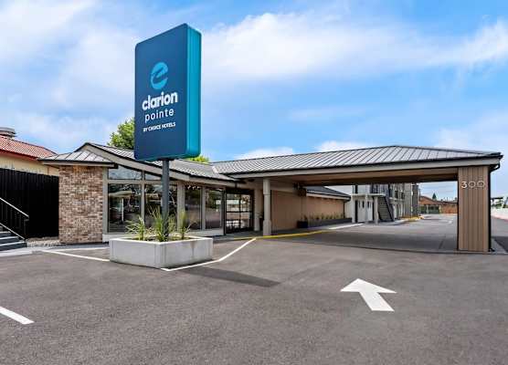 Clarion Pointe Mount Vernon - Burlington 1