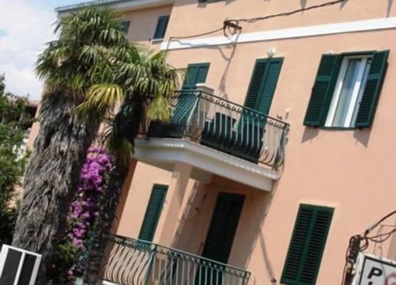 Guest House Laura 1