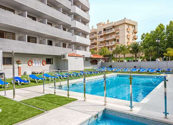 Veramar Aparthotel 1