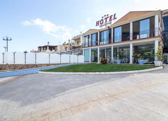 Hotel Solanas 1