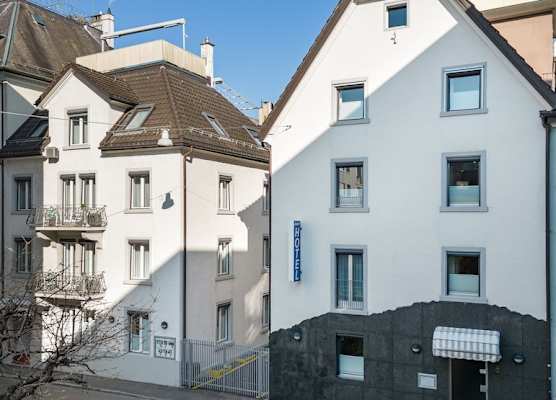 Aparthotel Familie Hugenschmidt 1